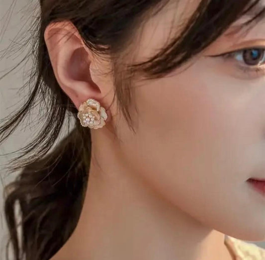 Korean stud earrings